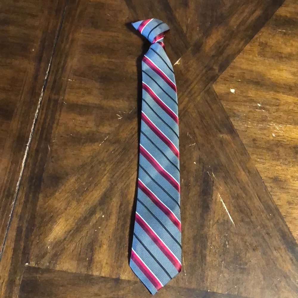 clip on tie